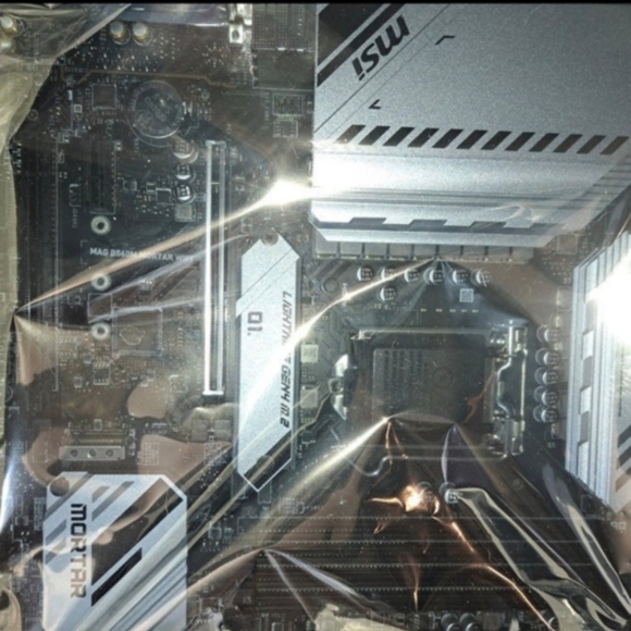 MSI MAG B56OM WIFI MORTAR + MORE - Picture 3 of 3